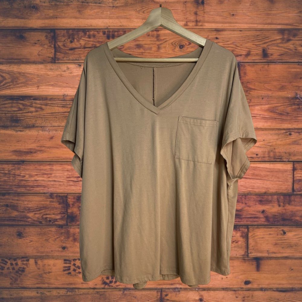 5 for‎ $25🔥SHEIN Curve Tan Short Sleeve V-Neck Shirt 4XL